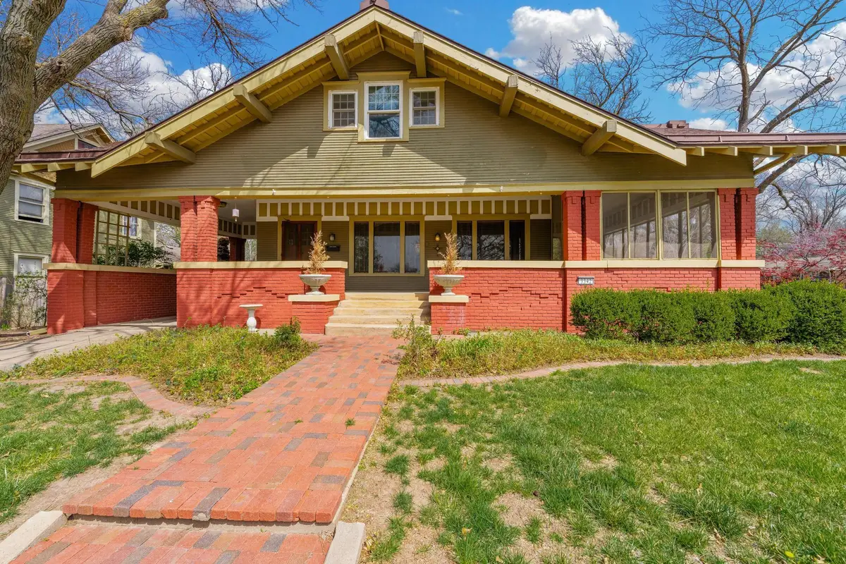 3342 Country Club Pl, Wichita, KS 67208 - #1