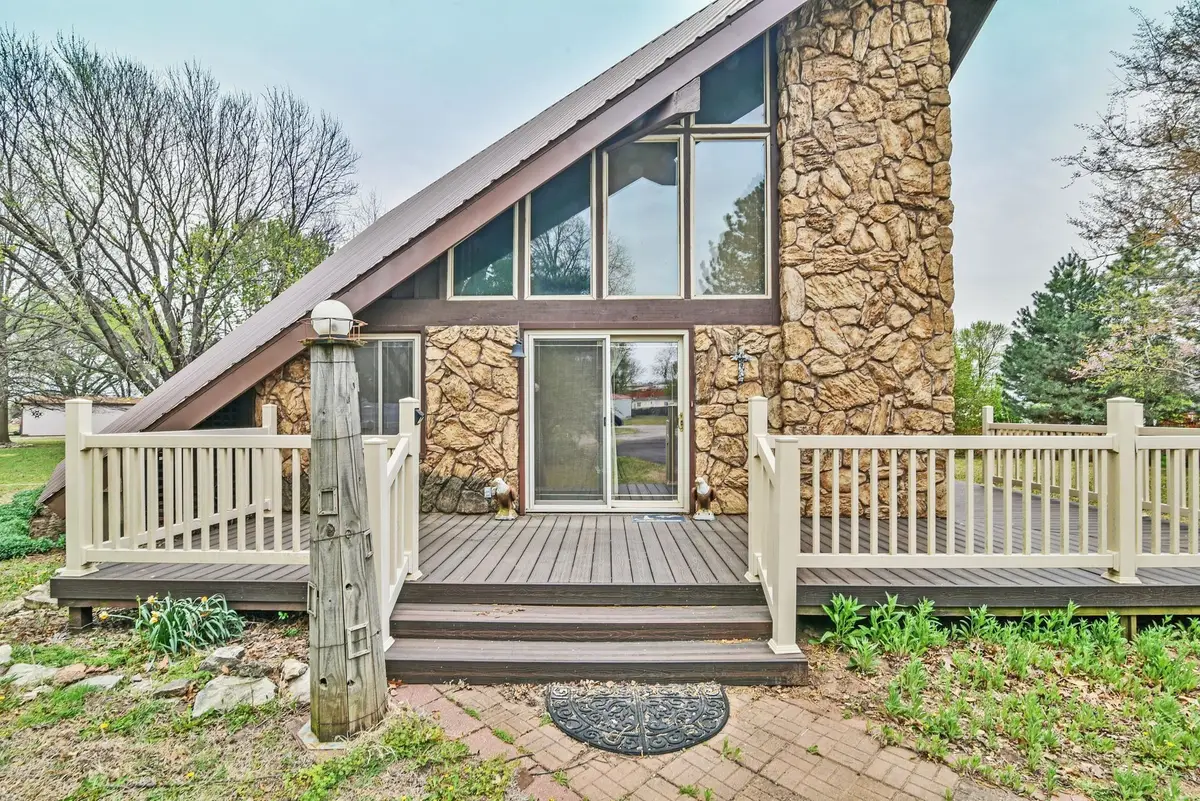 1107 Monroe, Harper, KS 67058 - #1