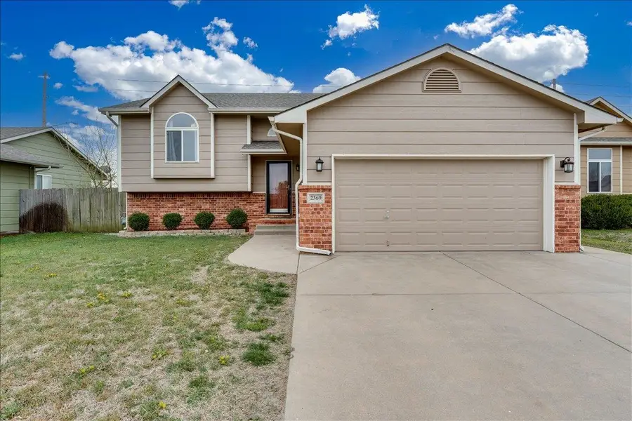 2369 S Milstead Ct, Wichita, KS 67209 - #2