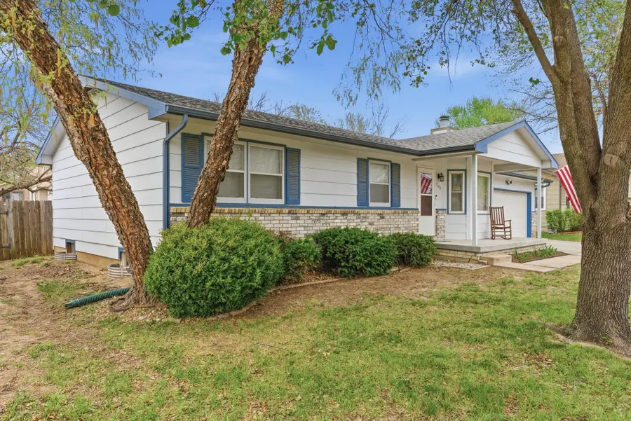 5708 Denise St, Bel Aire, KS 67220 - #3