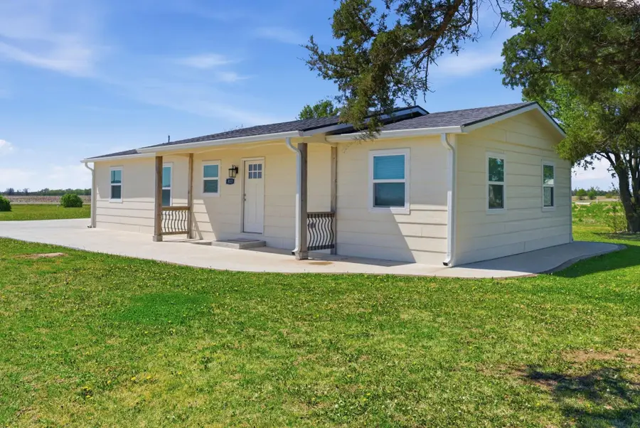 813 S Goddard Rd, Goddard, KS 67052 - #2