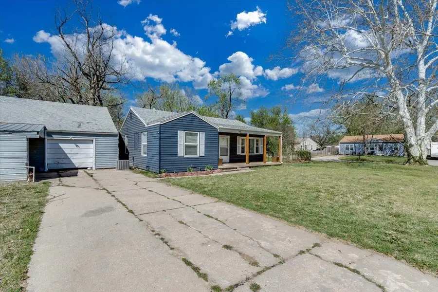 400 W Hollywood St, Wichita, KS 67217 - #3