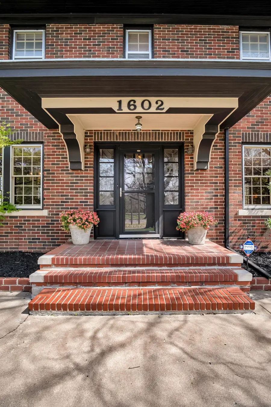 1602 Hillcrest Rd, Newton, KS 67114 - #3