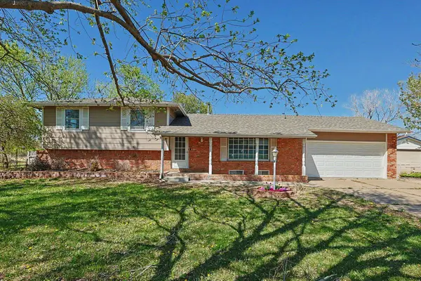 12450 W Lynndale St, Wichita, KS 67235