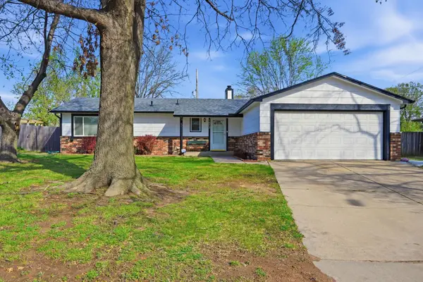 1673 N Timothy Ln, Wichita, KS 67212