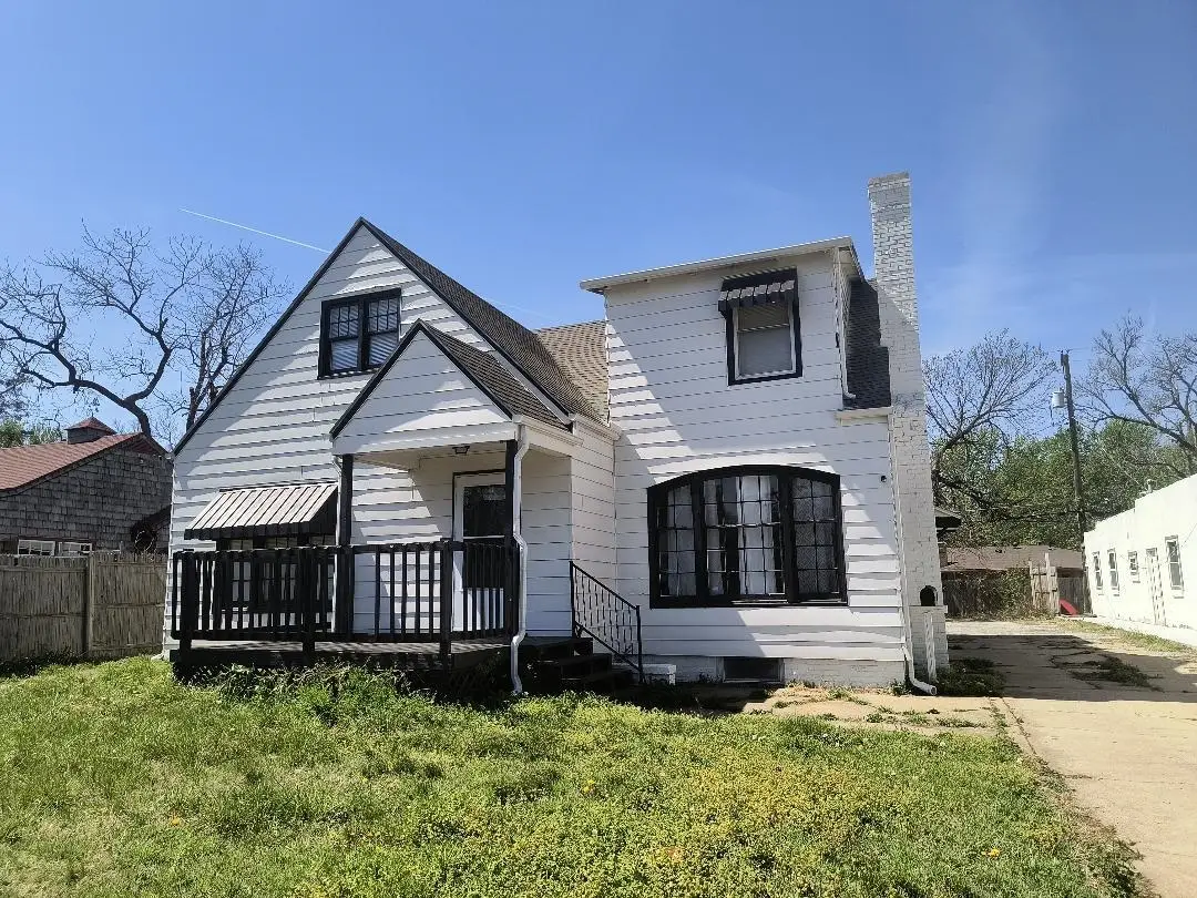 2033 S Oliver Ave, Wichita, KS 67218 - #1