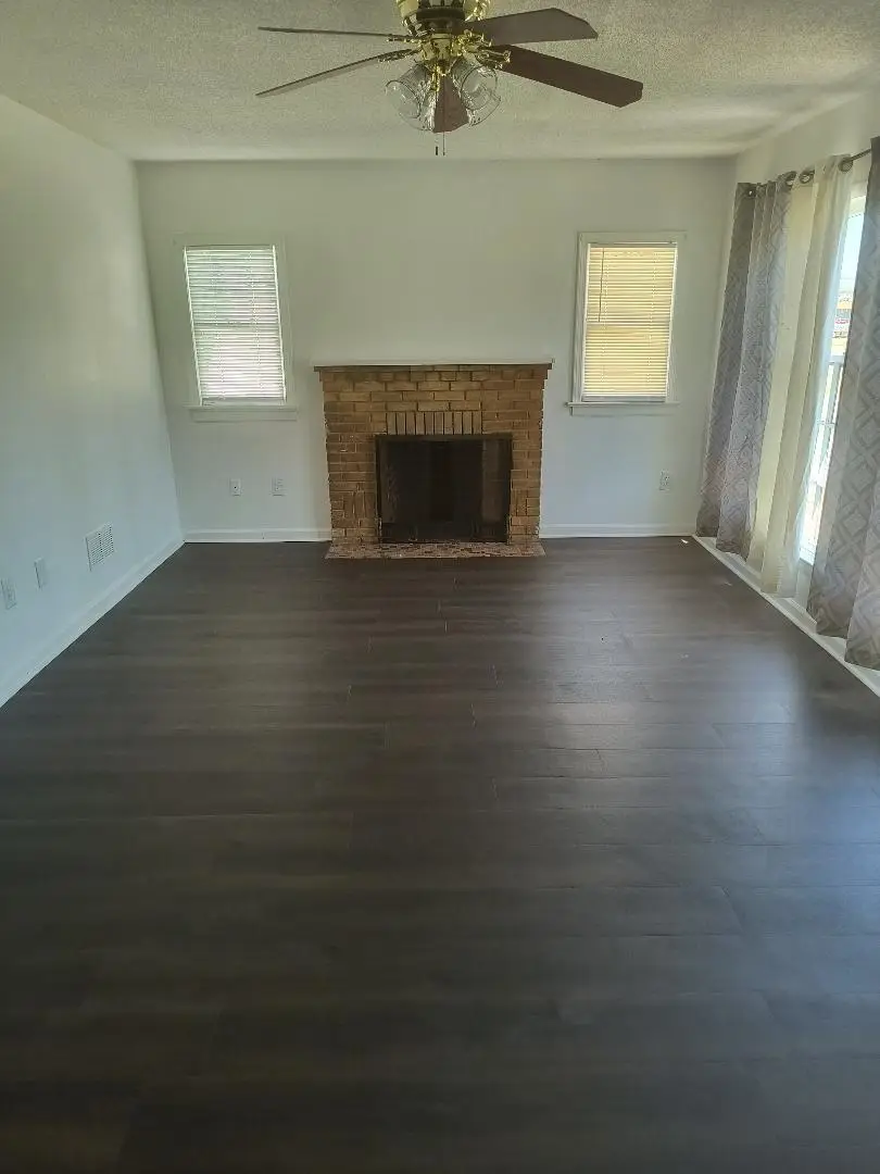 2033 S Oliver Ave, Wichita, KS 67218 - #2