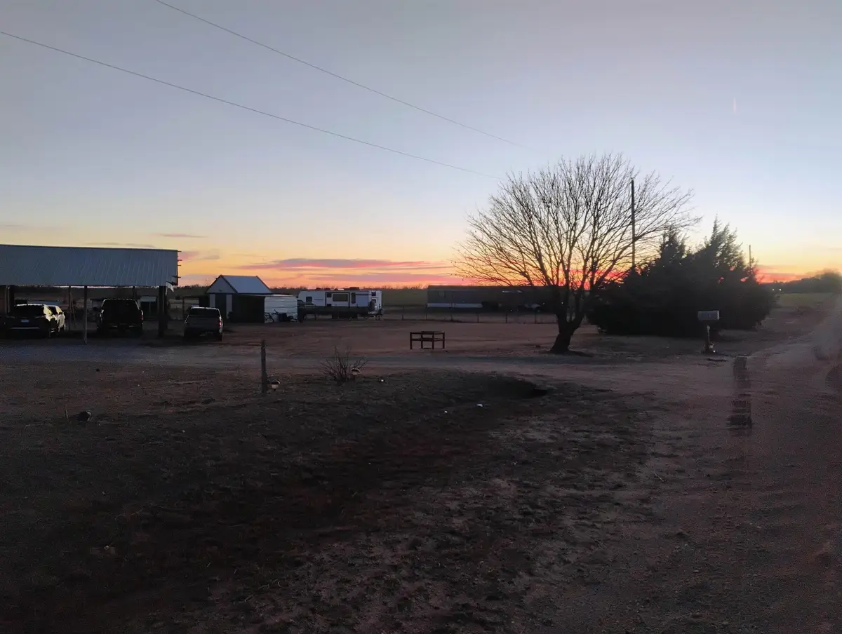 39831 W 6th St S, Cheney, KS 67025 - #1