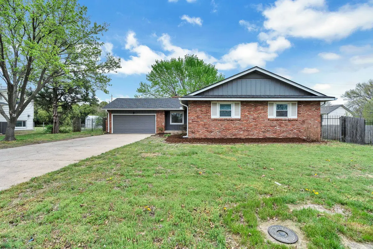 4762 N Krueger, Bel Aire, KS 67220 - #1