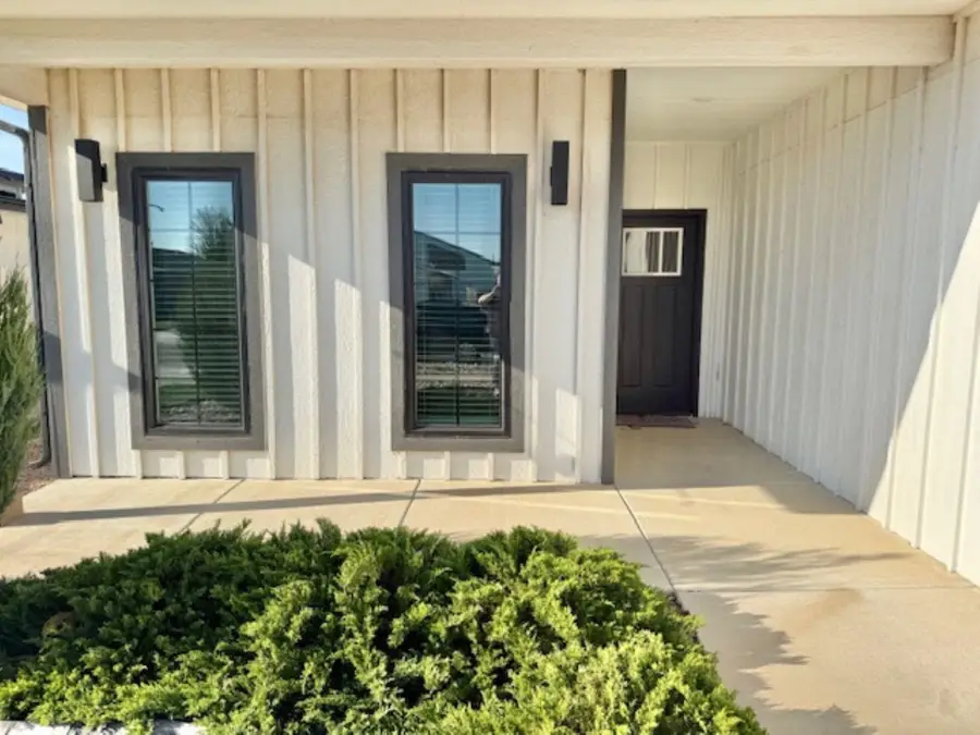 9618 E Annabelle St, Wichita, KS 67207 - #3