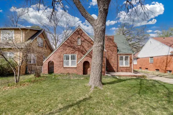 1419 Fairmount St, Wichita, KS 67208