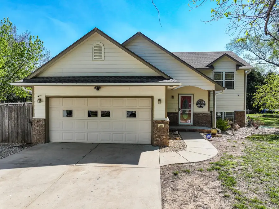 860 SE Spires Rd, El Dorado, KS 67042 - #2