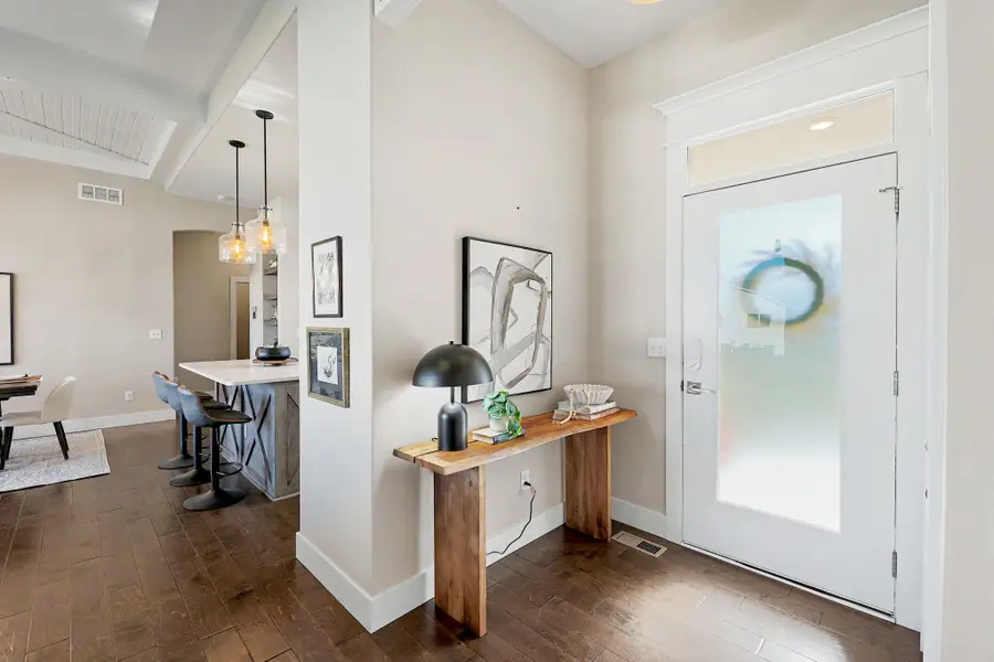 2810 E Mantane Cir, Wichita, KS 67219 - #3