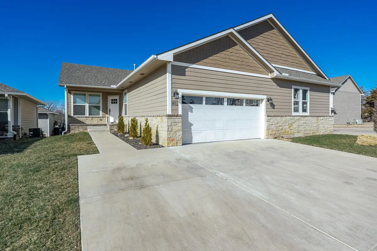 331 N 127th St E Bldg 27/401, Wichita, KS 67206 - #1