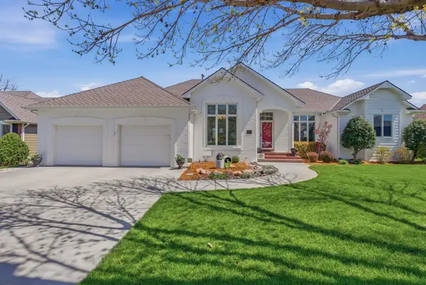 8128 W Meadow Pass Ct, Wichita, KS 67205