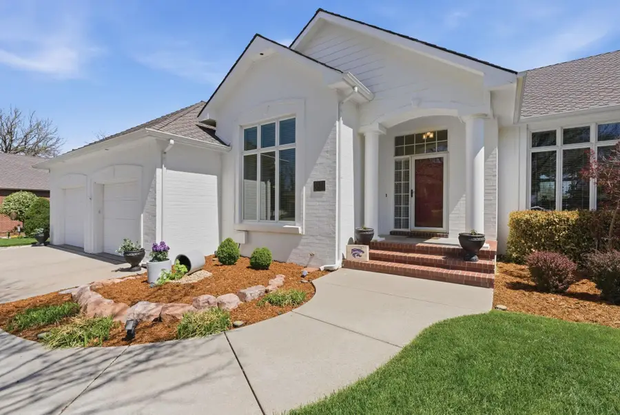 8128 W Meadow Pass Ct, Wichita, KS 67205 - #2