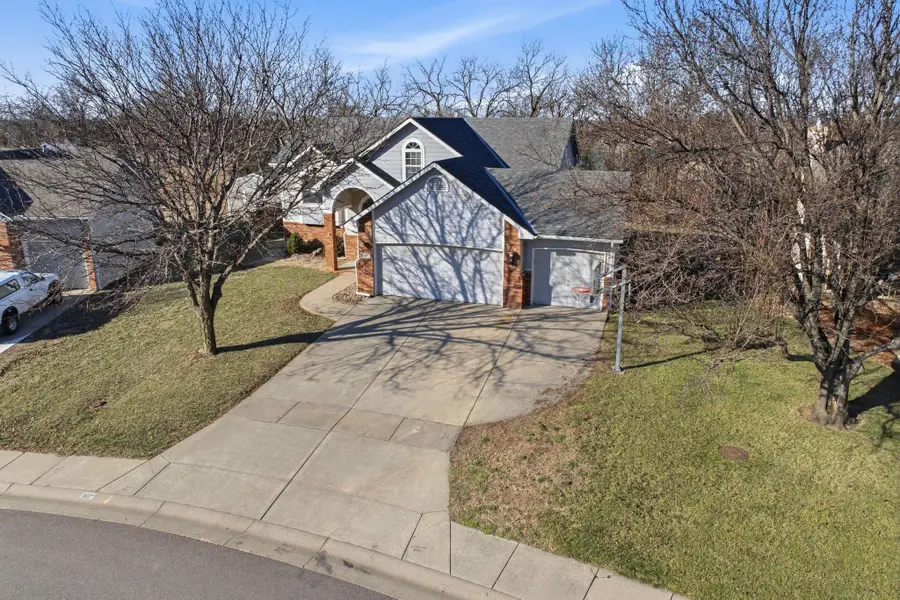 807 N Linden Ln, Derby, KS 67037 - #3