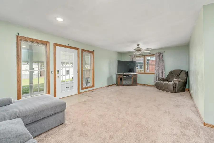 605 N Sumner St, Oxford, KS 67119 - #2