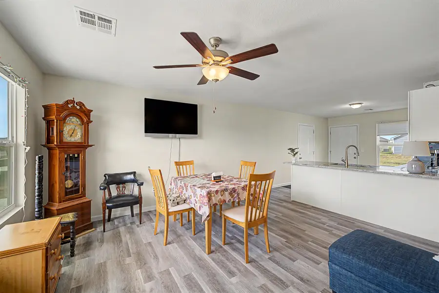 1139 Nautical Dr, Salina, KS 67401 - #2