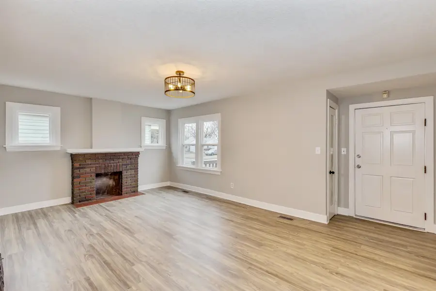 544 N Poplar St, Wichita, KS 67214 - #3