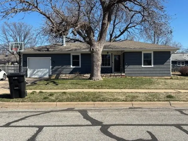 1201 Vassar Dr, Salina, KS 67401 - #1