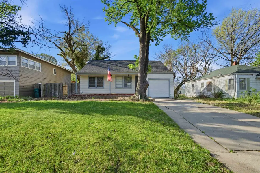 3333 E Bayley St, Wichita, KS 67218 - #2