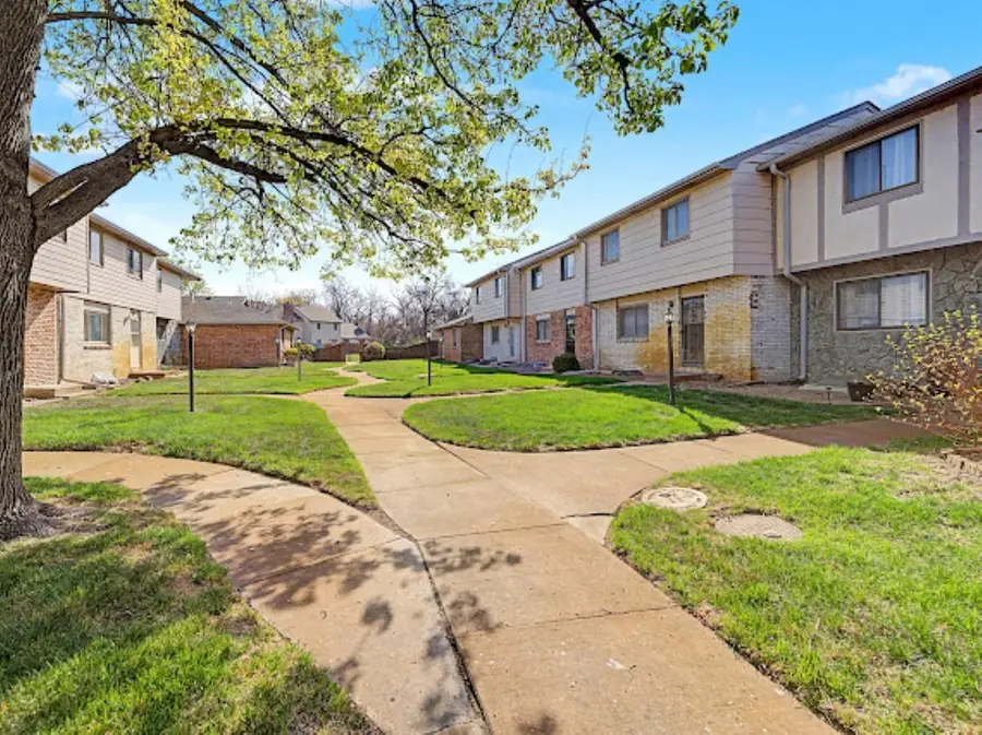 1921-D Glendale Rd., Salina, KS 67401 - #2