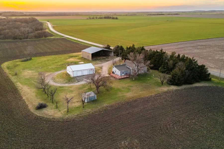 628 Mulberry Rd, Minneapolis, KS 67467 - #2