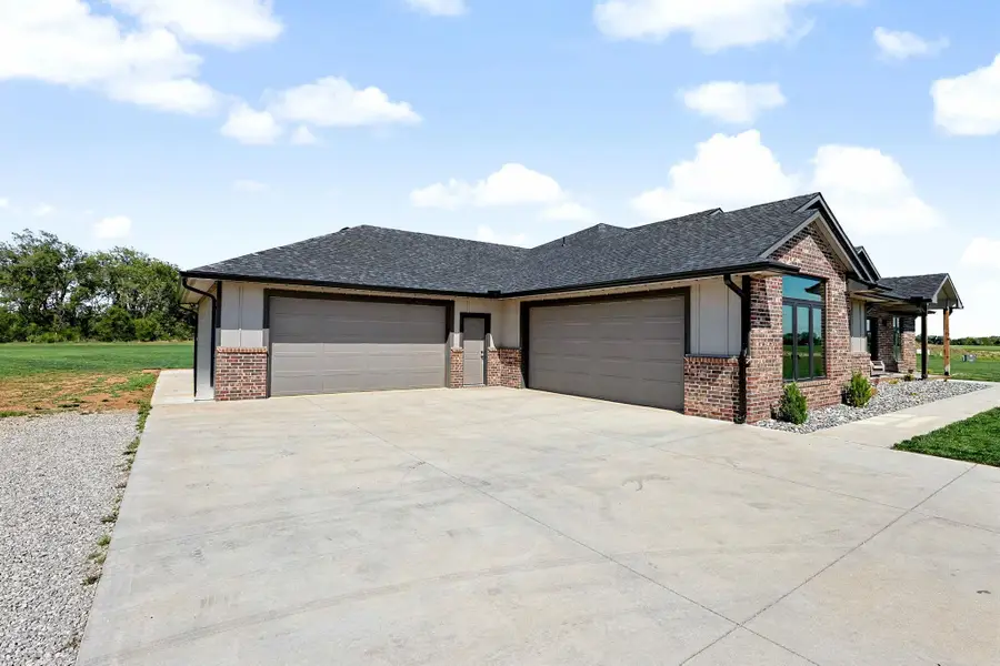 104 N Estes St, Garden Plain, KS 67050 - #2