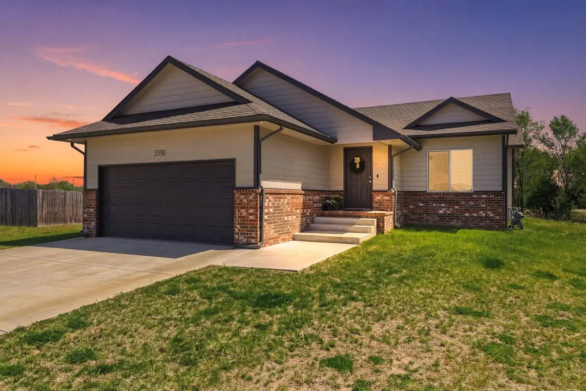5530 S Victoria Ct, Wichita, KS 67216 - #1