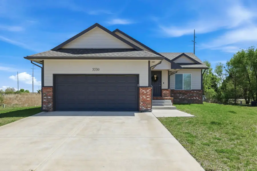 5530 S Victoria Ct, Wichita, KS 67216 - #2