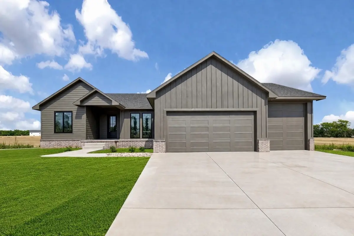336 N Fielding St, Derby, KS 67037 - #1