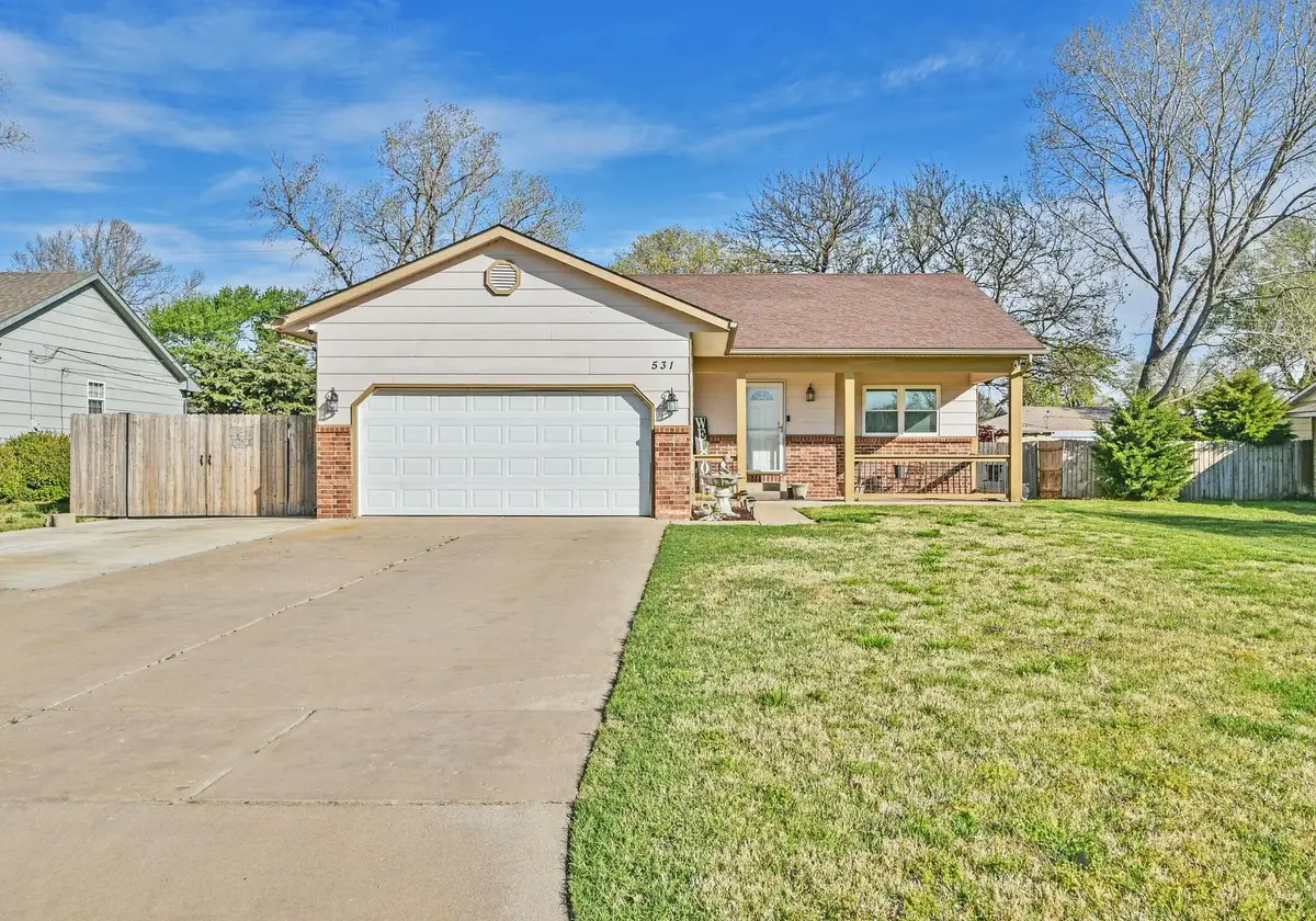 531 N Country Acres, Wichita, KS 67212 - #1