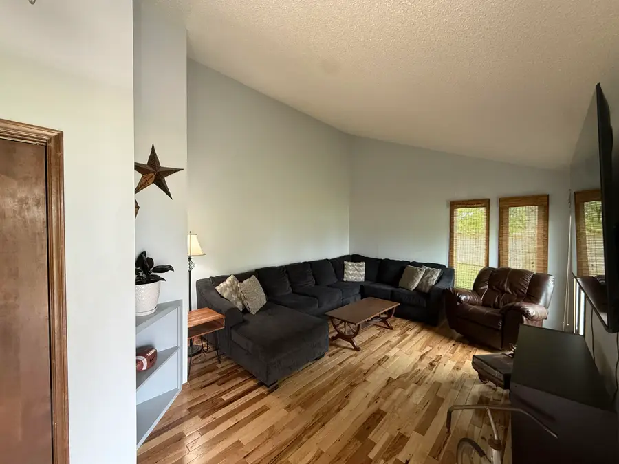 6658 S Bedford Cir, Derby, KS 67037 - #2