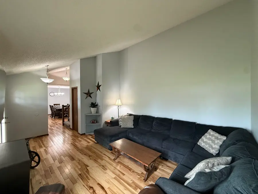 6658 S Bedford Cir, Derby, KS 67037 - #3