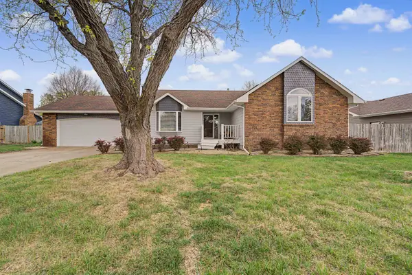 1220 Fredrich Dr., Salina, KS 67401