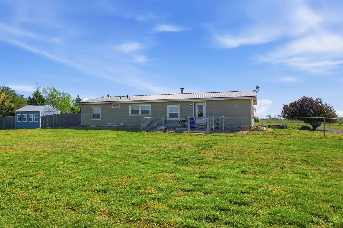 12026 N 39th St W, Sedgwick, KS 67135 - #1