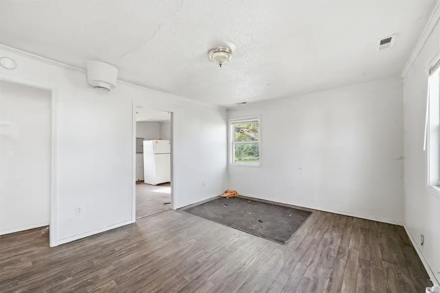 3128 S Davidson St, Wichita, KS 67210 - #2