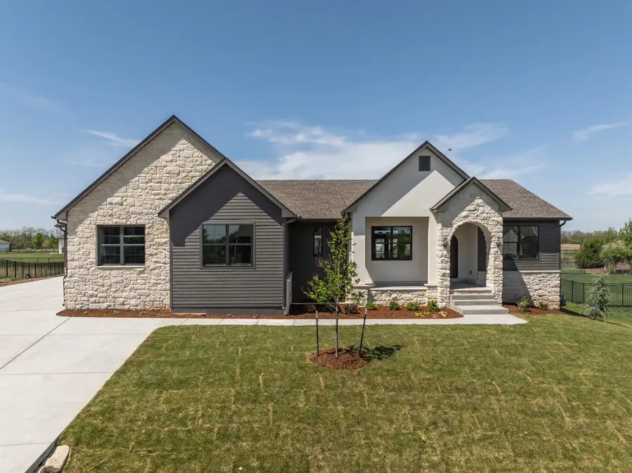 2013 N Clearstone St, Goddard, KS 67052-8661 - #2