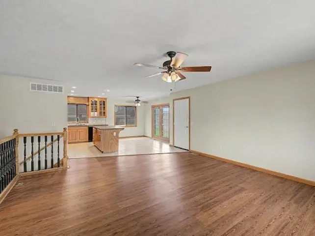 35 Wildcat Cir, Salina, KS 67401 - #3