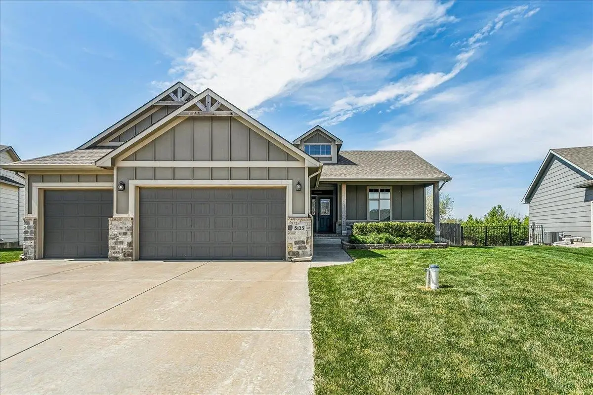 5125 N Athenian St, Wichita, KS 67204 - #1