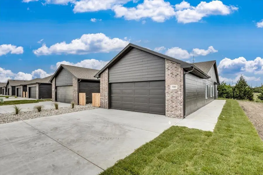 3331 E Thunder Street, Wichita, KS 67219 - #2