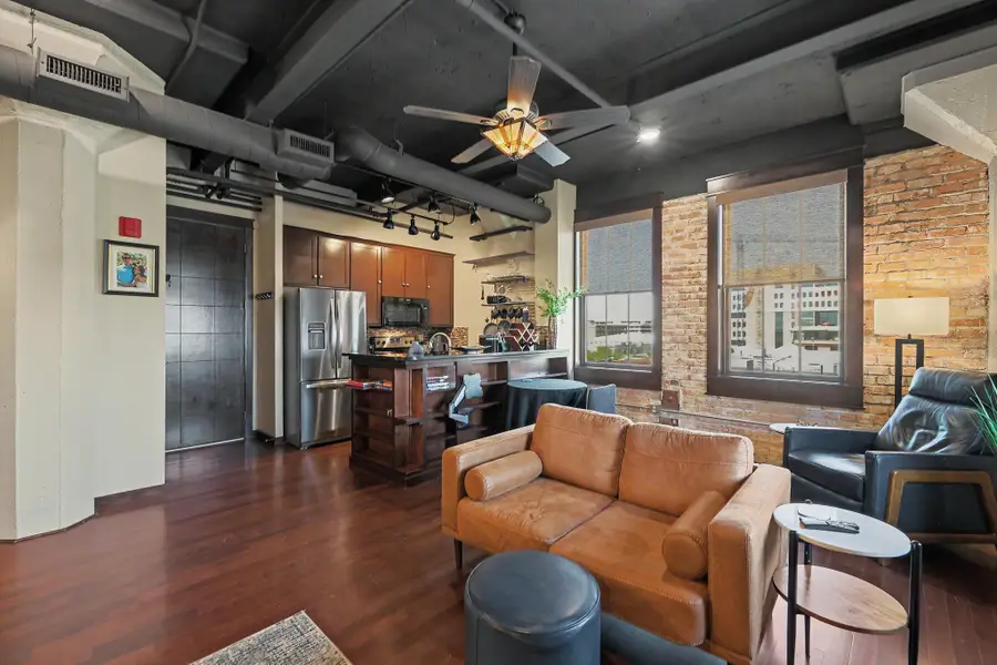 201 S Saint Francis Ave, Wichita, KS 67202 - #3