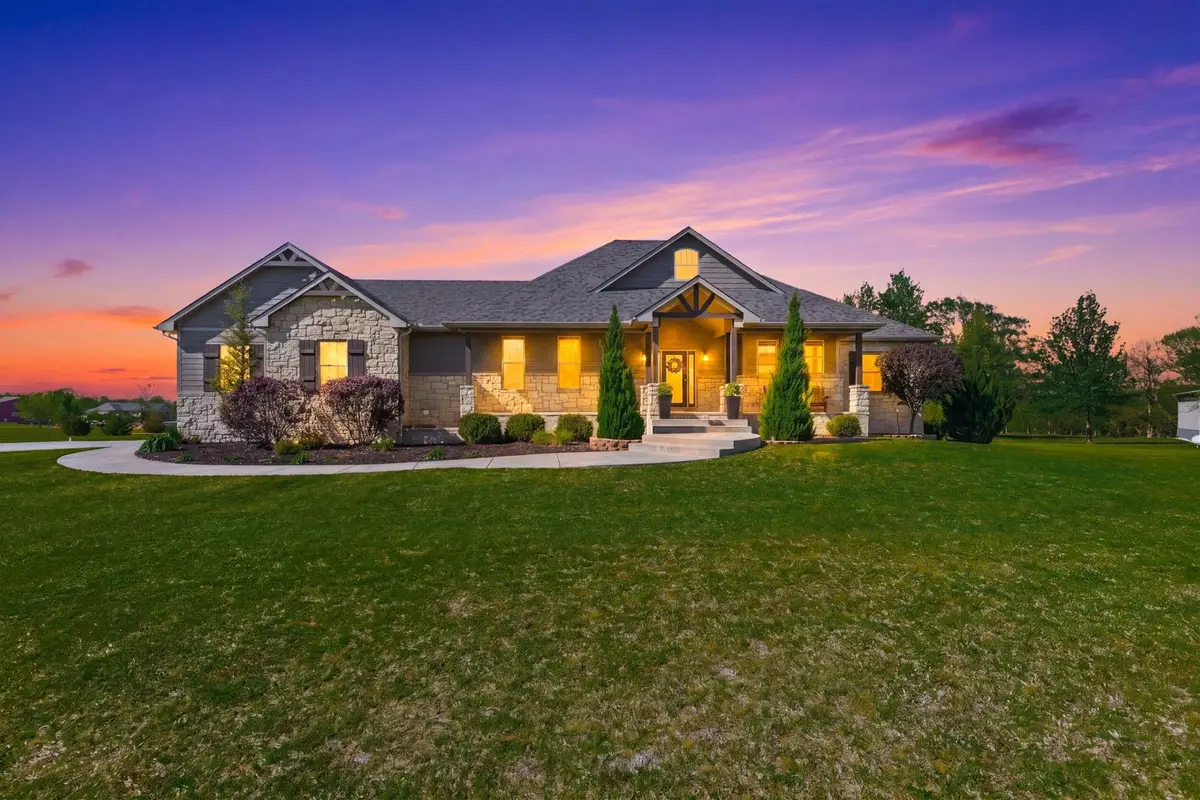 30100 W Deerwood Circle, Garden Plain, KS 67050 - #1