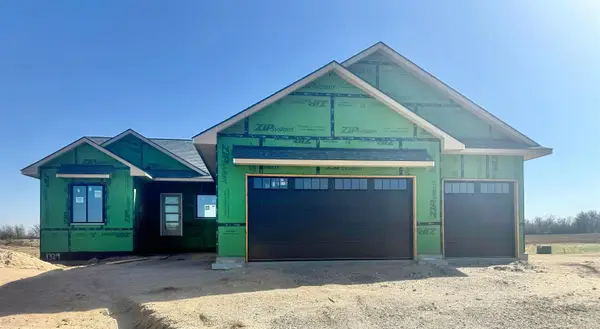 1329 W Greenvale St, Goddard, KS 67052