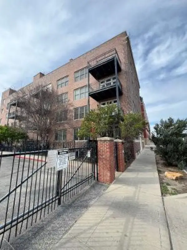 201 S Saint Francis Ave, Wichita, KS 67202