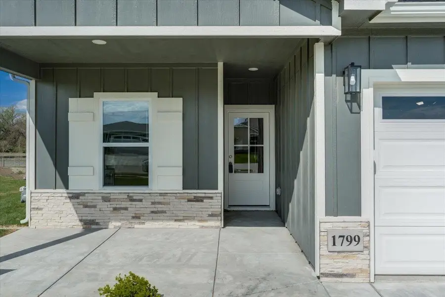 1799 W Redbud Lane, Goddard, KS 67052 - #2