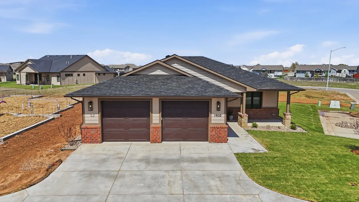 1602 S Dove Place, Goddard, KS 67052 - #1