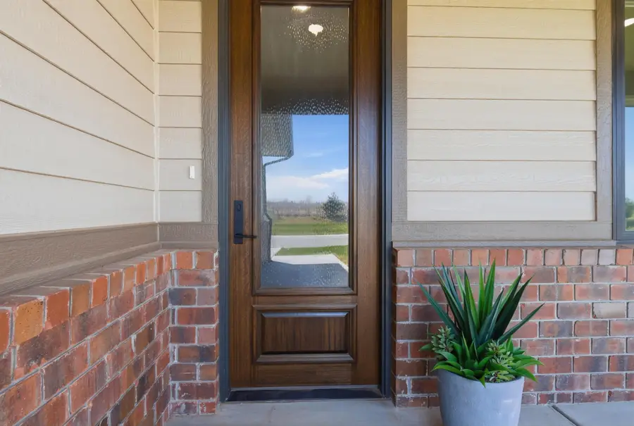 1602 S Dove Place, Goddard, KS 67052 - #3