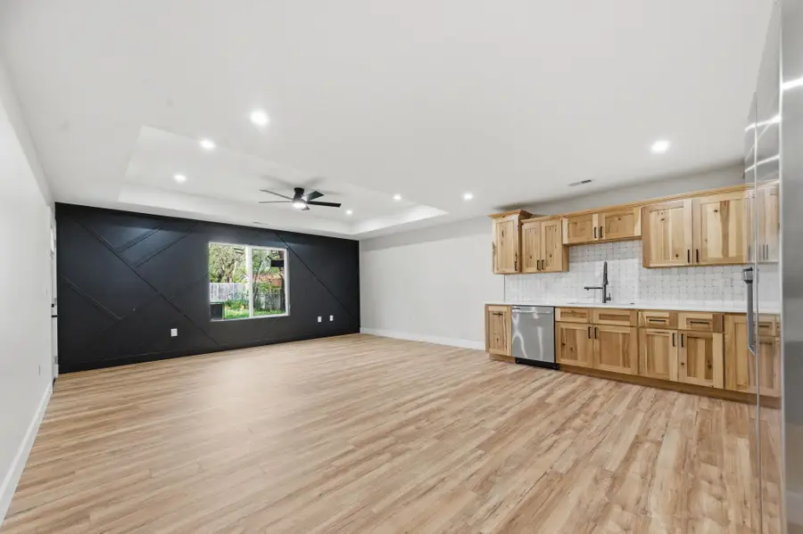 1707 S Dodge Ave, Wichita, KS 67213 - #3